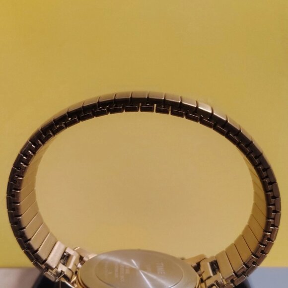 Timex Easy Reader Watch Men Indiglo 35mm Gold Tone Day Date Stretch Band - Picture 4 of 4